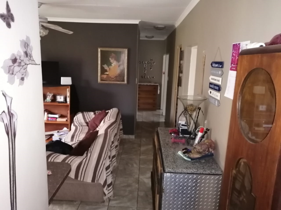 3 Bedroom Property for Sale in Waterval East North West